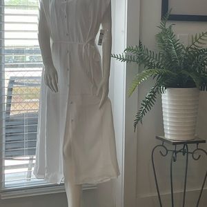 “The Limited” Womens White